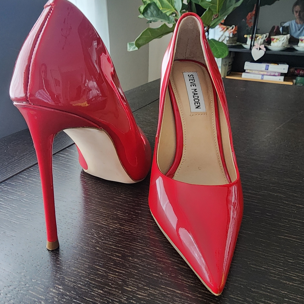 Steve Madden Glossy Red Heels